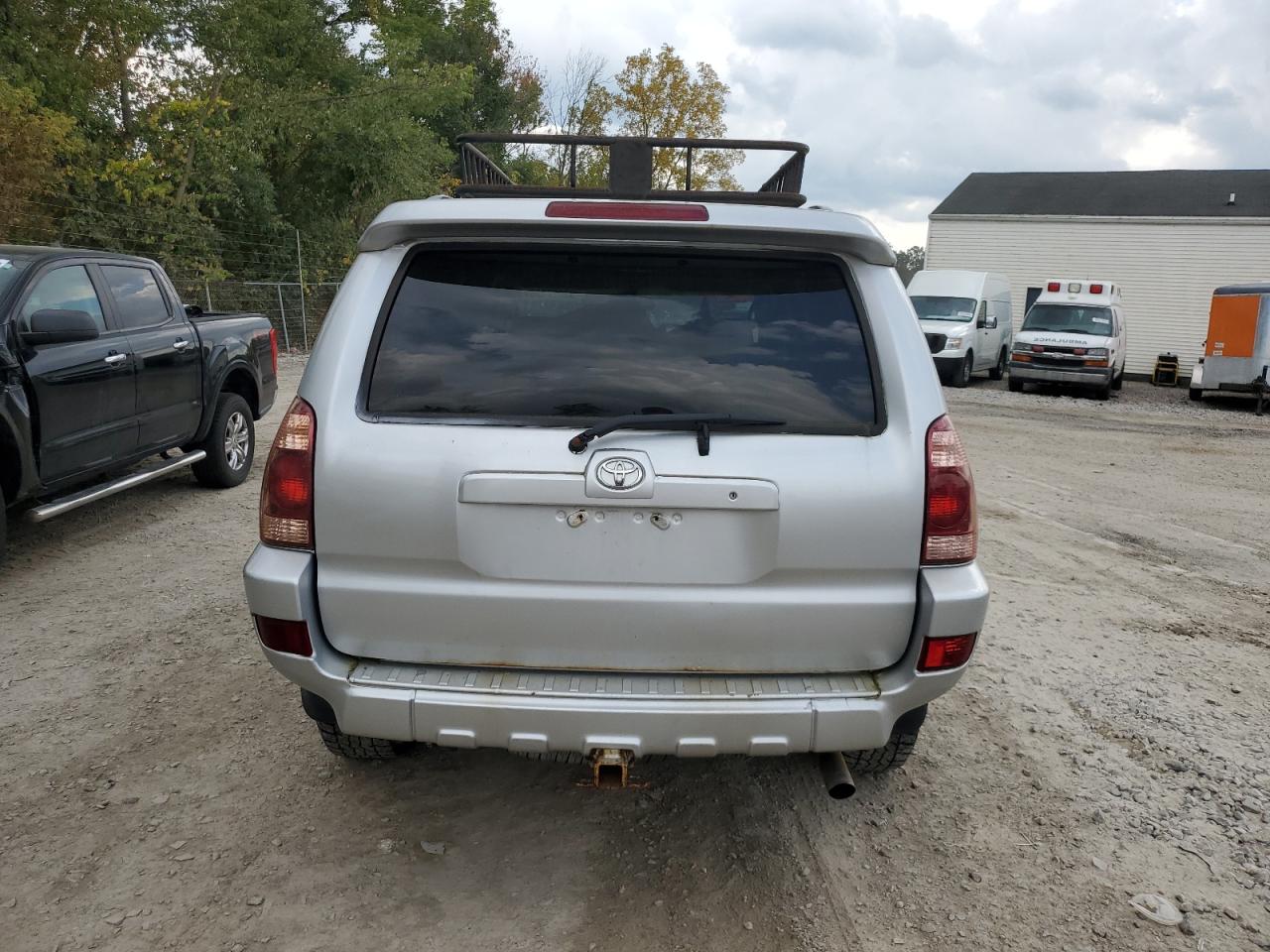 2004 Toyota 4Runner Sr5 VIN: JTEBU14RX40049235 Lot: 83823435