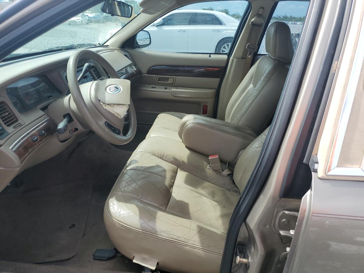 2004 Mercury Grand Marquis Gs VIN: 2MEFM74W34X659167 Lot: 71176325