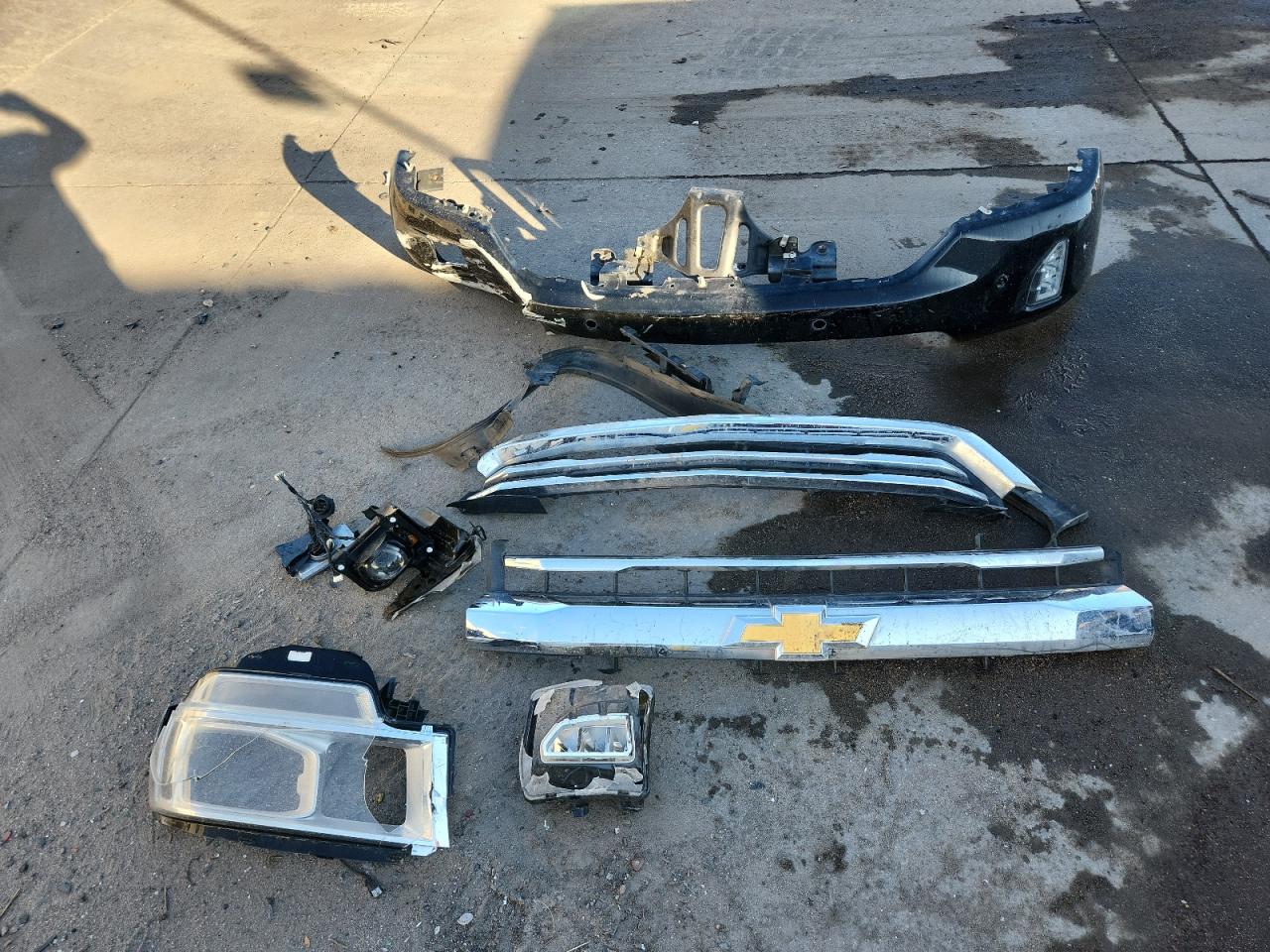 2018 Chevrolet Silverado K1500 High Country VIN: 3GCUKTEJ9JG638811 Lot: 81515875