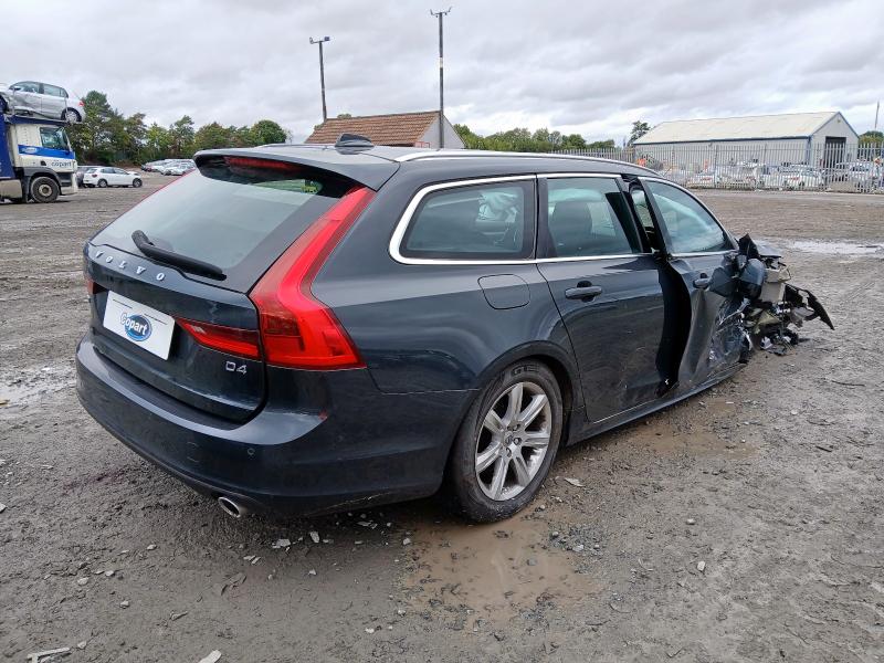 2019 VOLVO V90 MOMENTUM D4 AUTO 