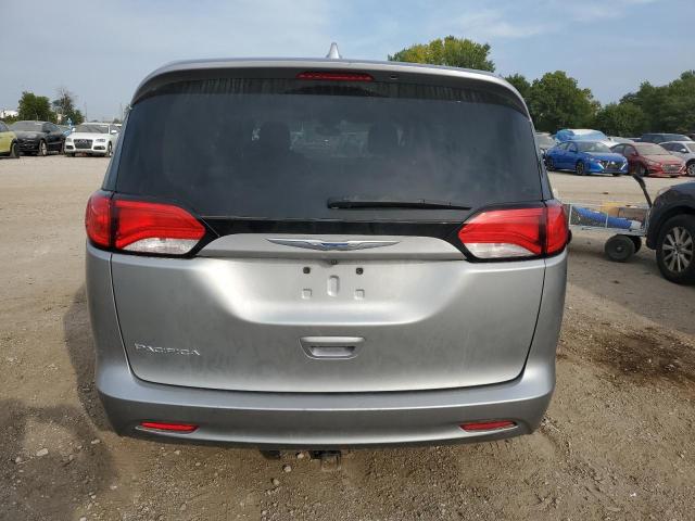  CHRYSLER PACIFICA 2017 Silver