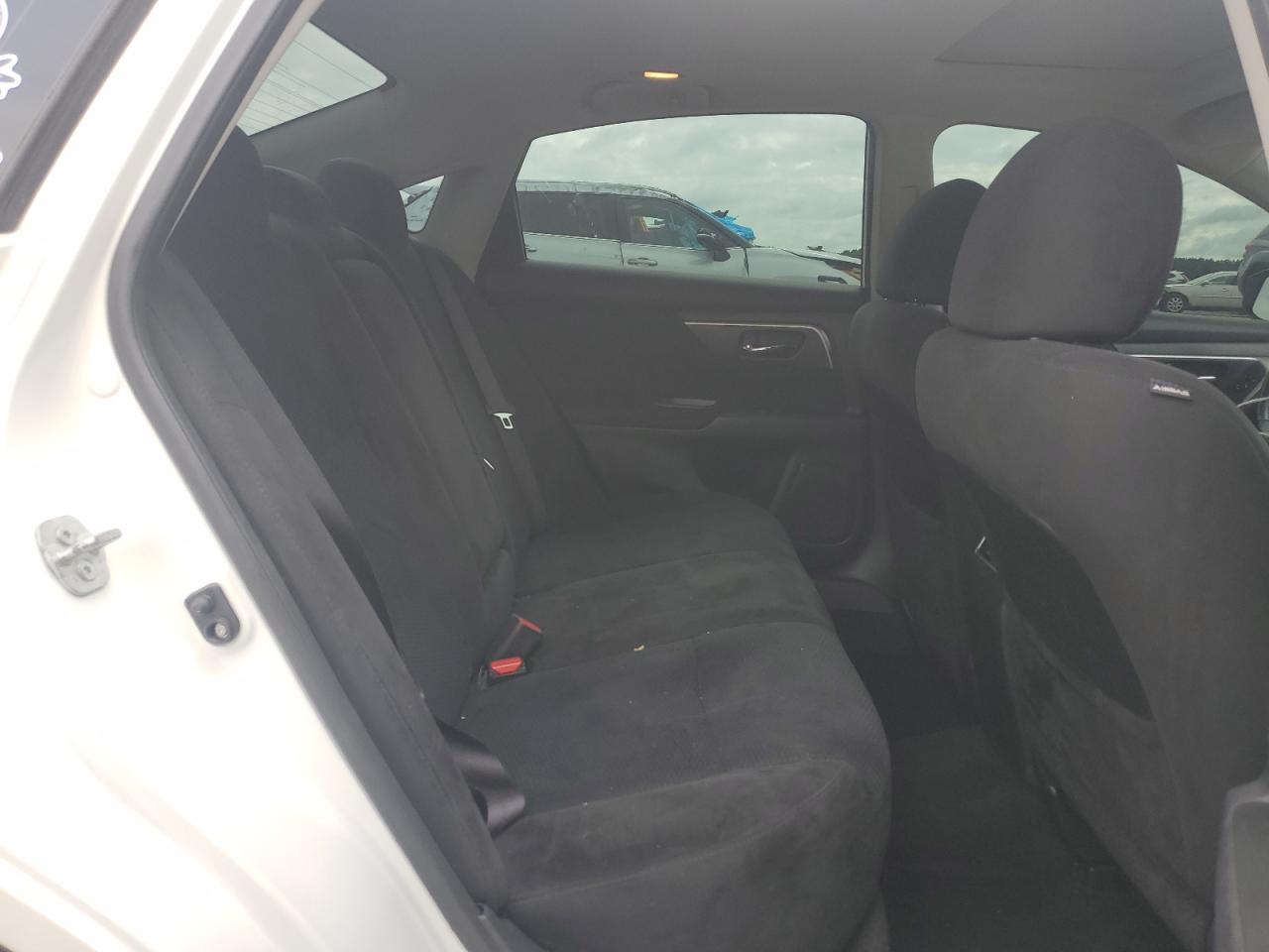 2015 Nissan Altima 2.5 VIN: 1N4AL3AP5FC174104 Lot: 84740215