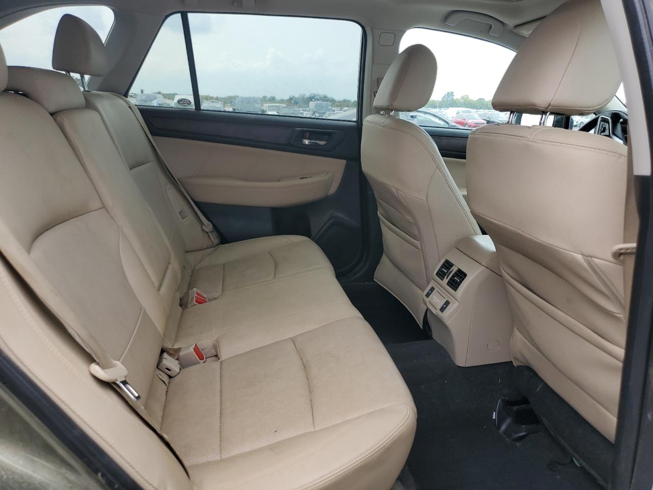 2018 Subaru Outback 2.5I Limited VIN: 4S4BSANC0J3340918 Lot: 71543435