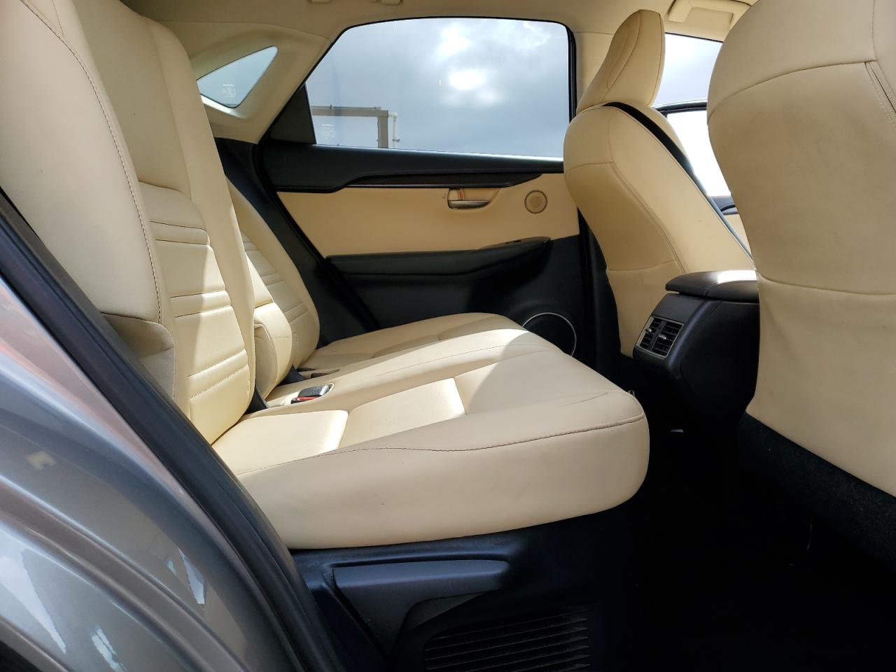 2017 Lexus Nx 200T Base VIN: JTJYARBZ4H2052356 Lot: 80552615