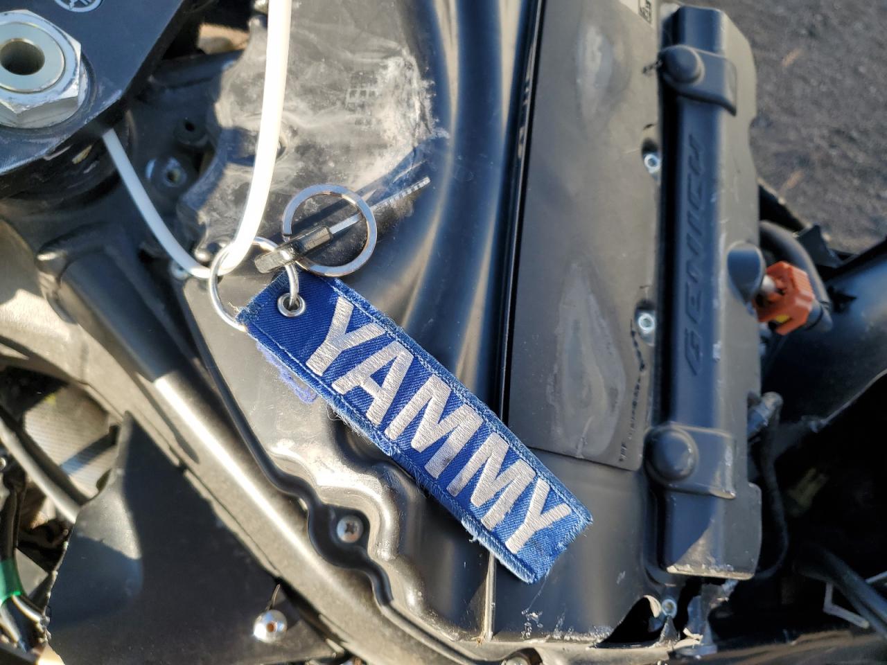 2011 Yamaha Yzfr6 VIN: JYARJ16E0BA021887 Lot: 80733735