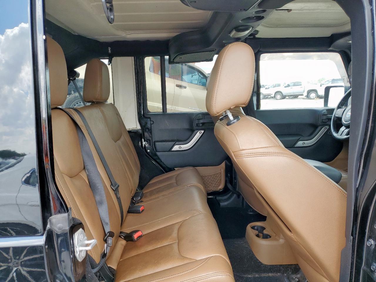 2015 Jeep Wrangler Unlimited Sahara VIN: 1C4BJWEG7FL528236 Lot: 71829755