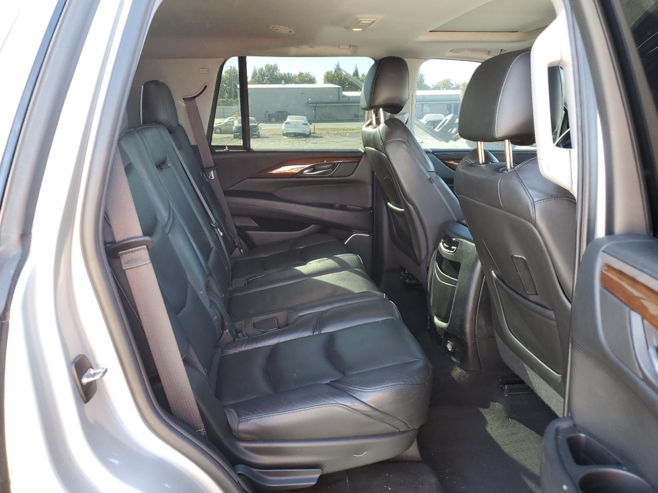 2017 Cadillac Escalade Luxury VIN: 1GYS4BKJ5HR405500 Lot: 81289655