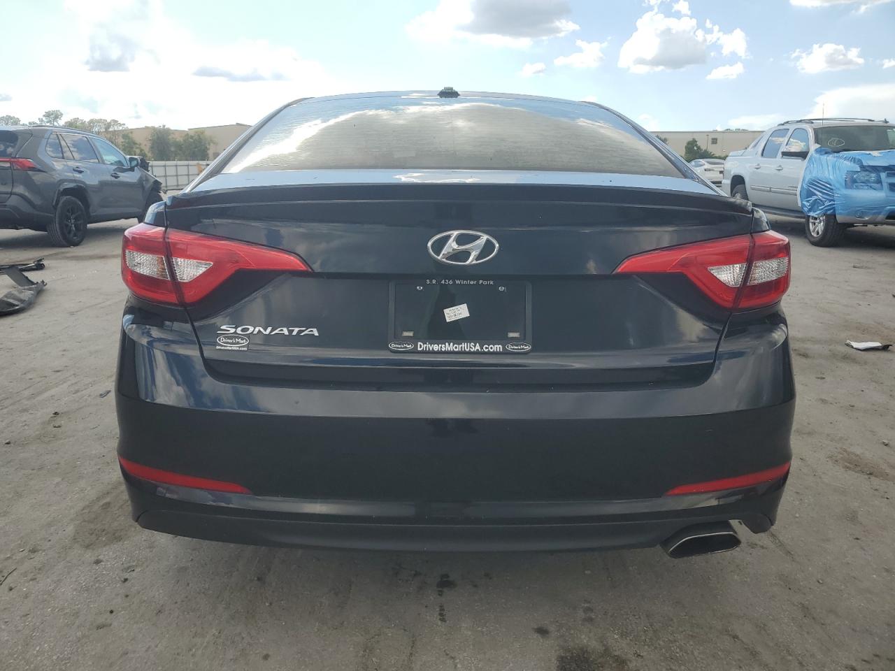 2017 Hyundai Sonata Se VIN: 5NPE24AFXHH457472 Lot: 83800945
