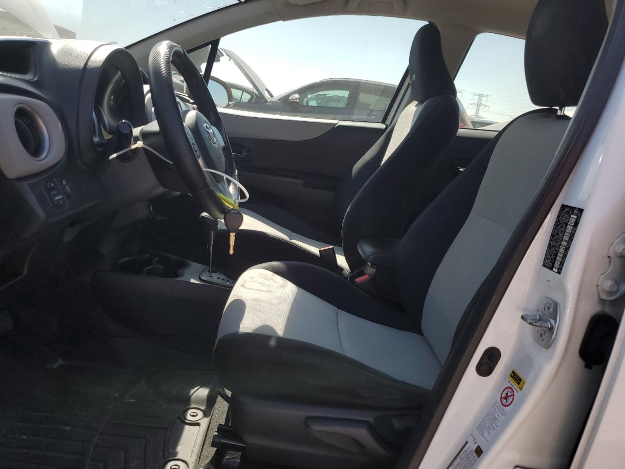 2012 Toyota Yaris VIN: JTDKTUD37CD535755 Lot: 80723255