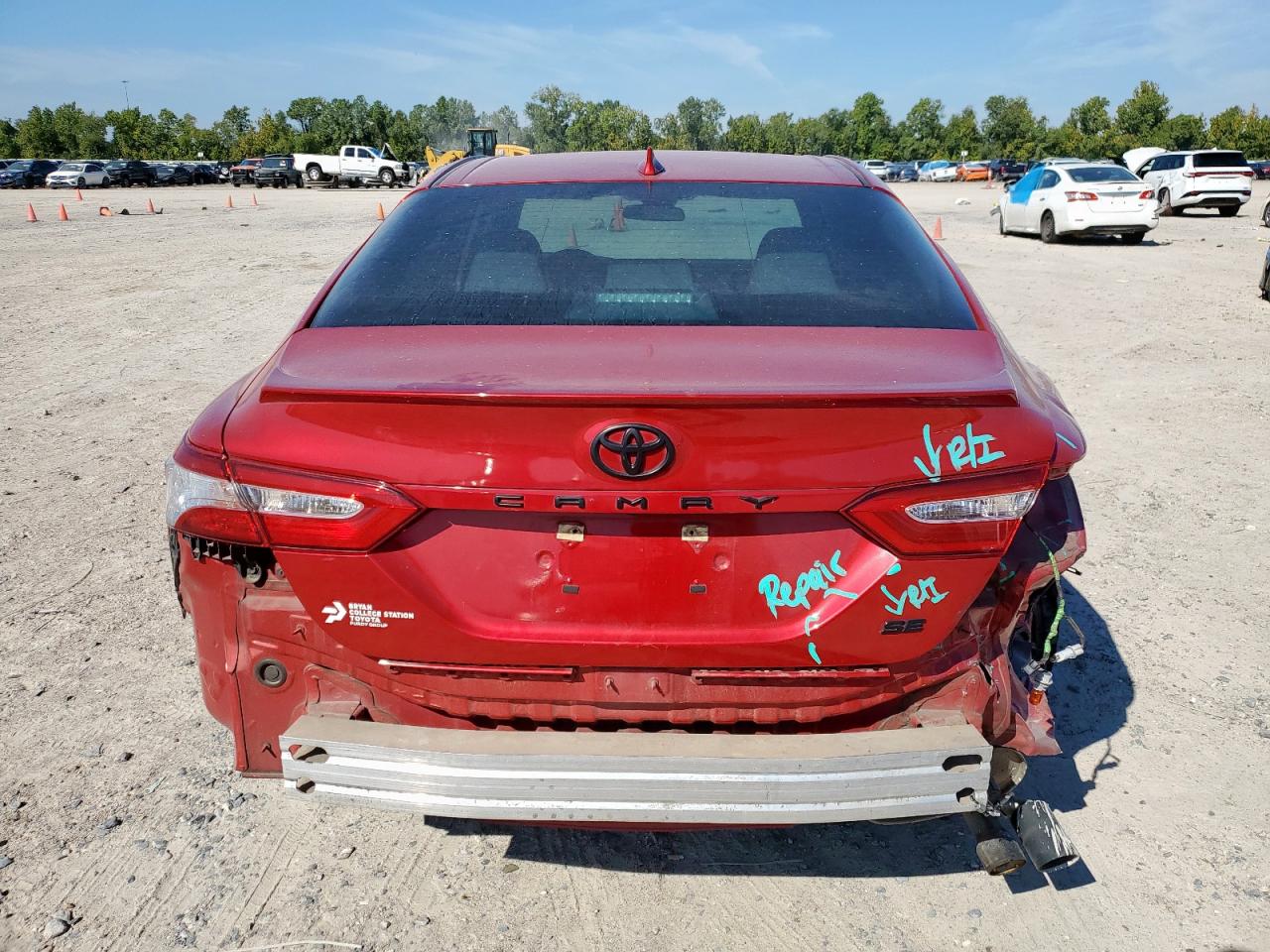 2020 Toyota Camry Se VIN: 4T1G11AK8LU383826 Lot: 84381255