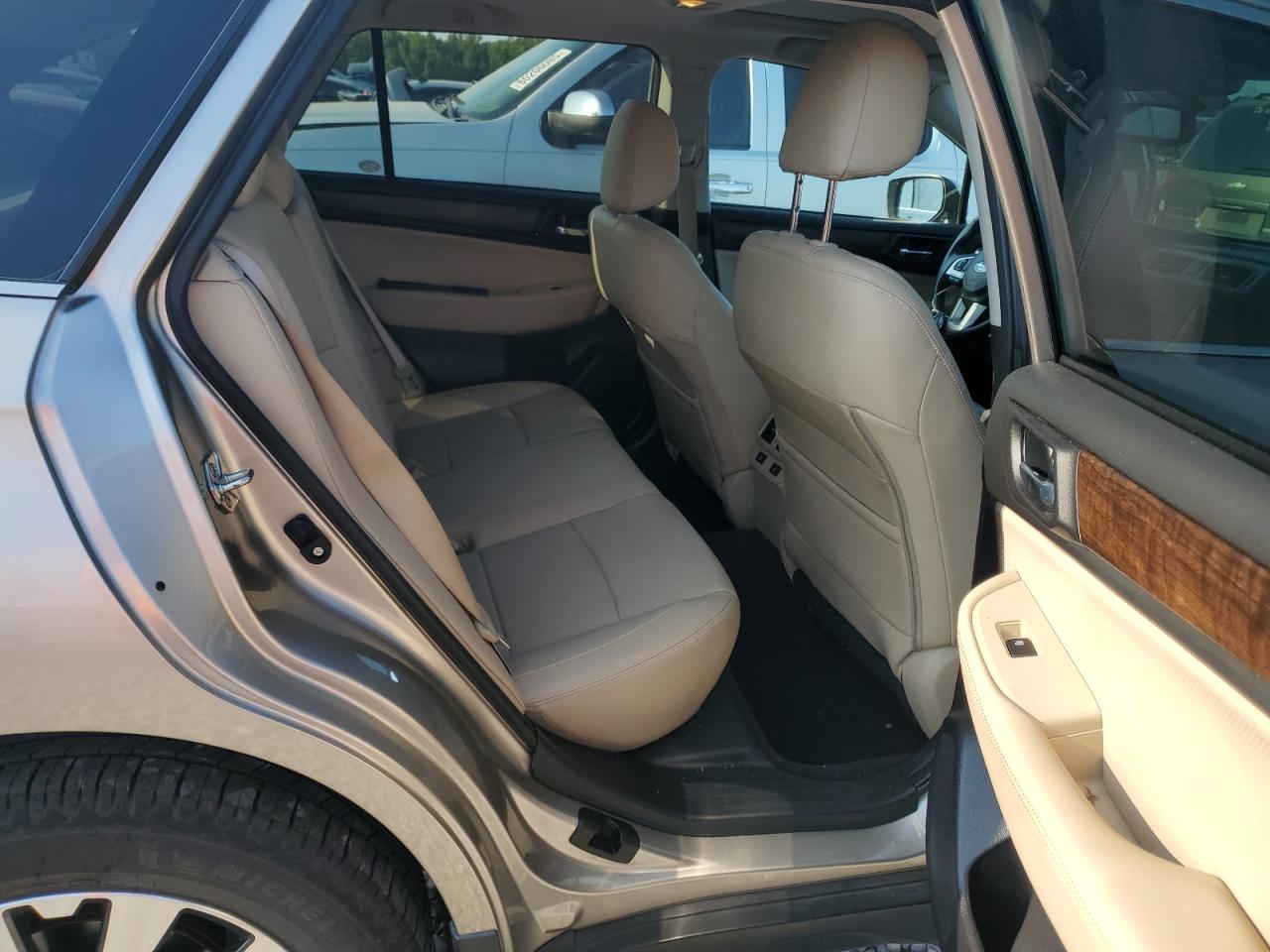 2016 Subaru Outback 2.5I Limited VIN: 4S4BSBNC5G3239257 Lot: 80095185