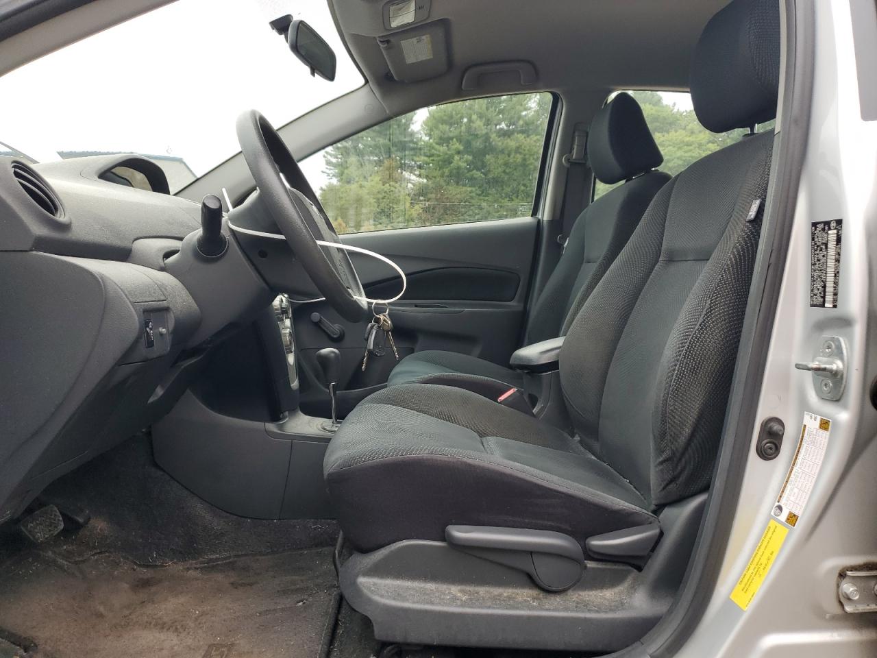 2009 Toyota Yaris VIN: JTDBT903994056801 Lot: 81401525