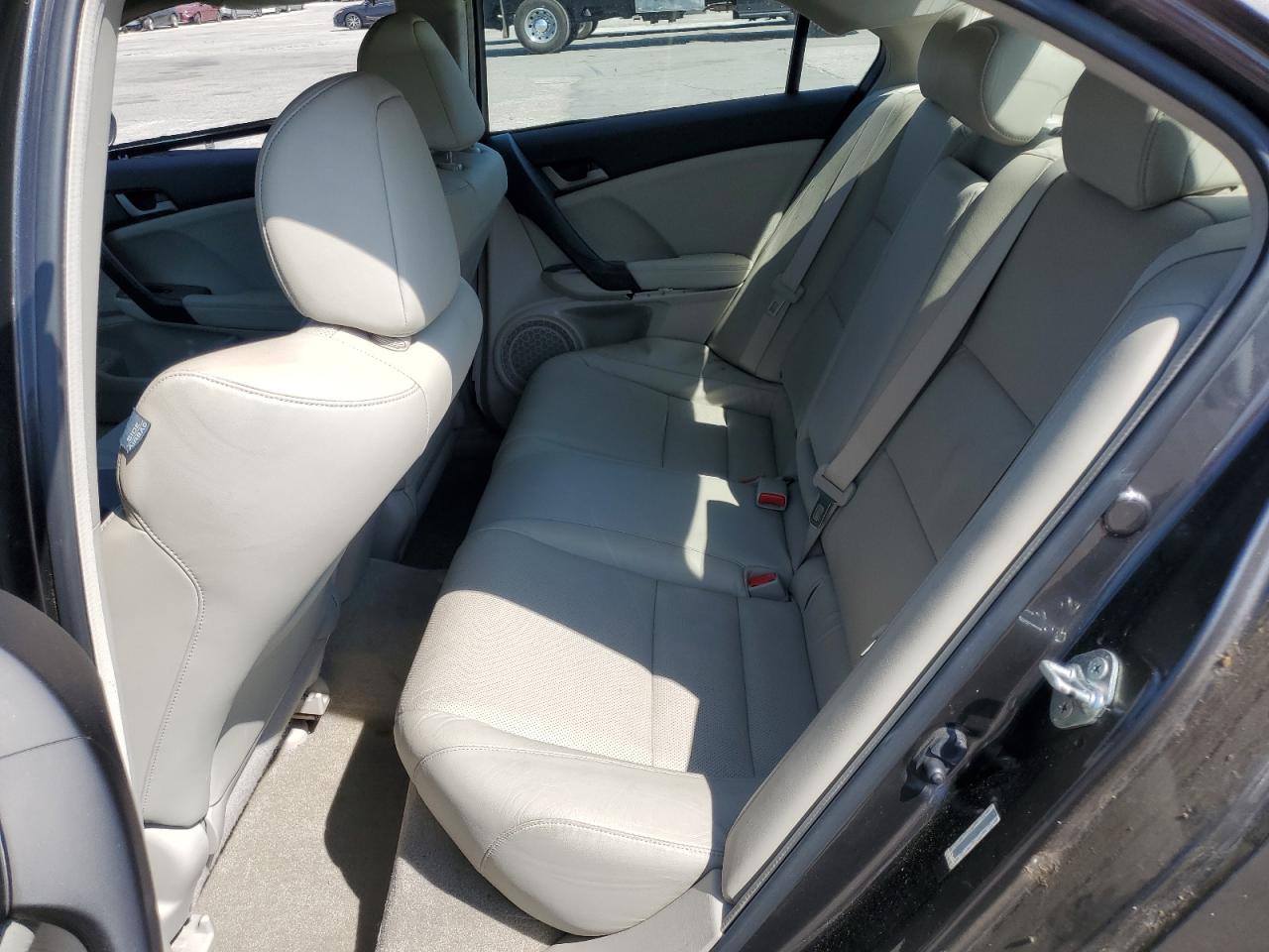 2010 Acura Tsx VIN: JH4CU2F65AC010188 Lot: 81787905