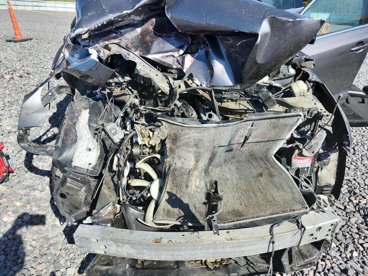 2016 Toyota Highlander Xle VIN: 5TDJKRFH2GS227049 Lot: 84560515