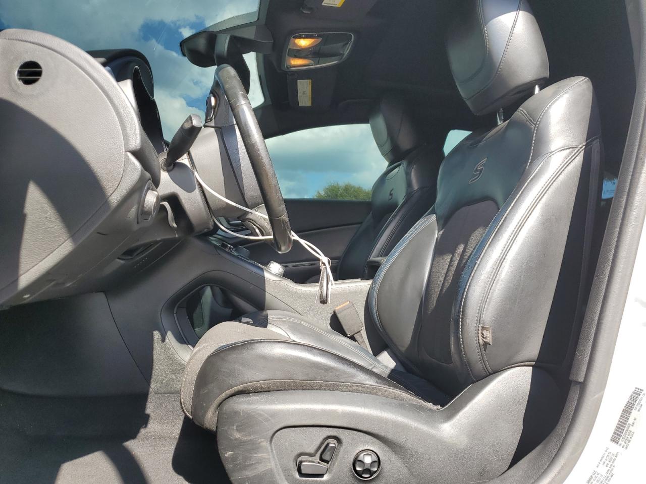 2015 Chrysler 200 S VIN: 1C3CCCBB4FN536678 Lot: 81871915