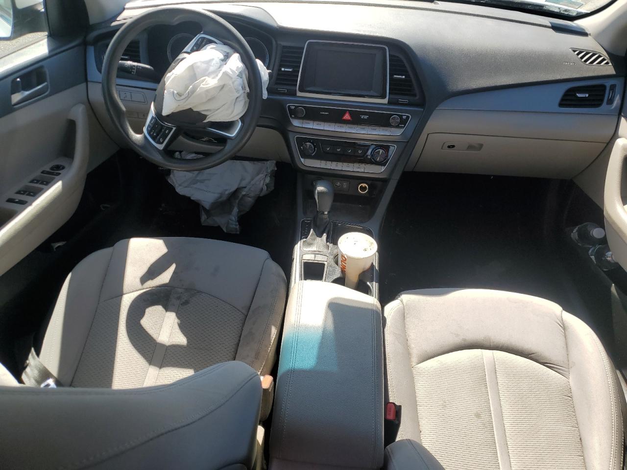 2019 Hyundai Sonata Se VIN: 5NPE24AF6KH757033 Lot: 81229495