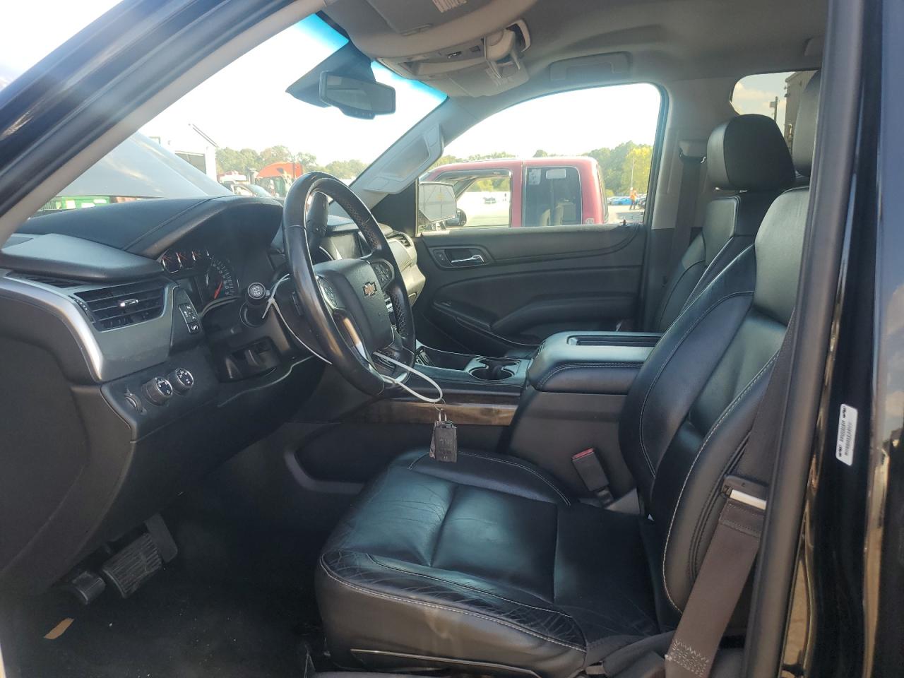 2016 Chevrolet Suburban K1500 Lt VIN: 1GNSKHKC0GR173040 Lot: 81574085