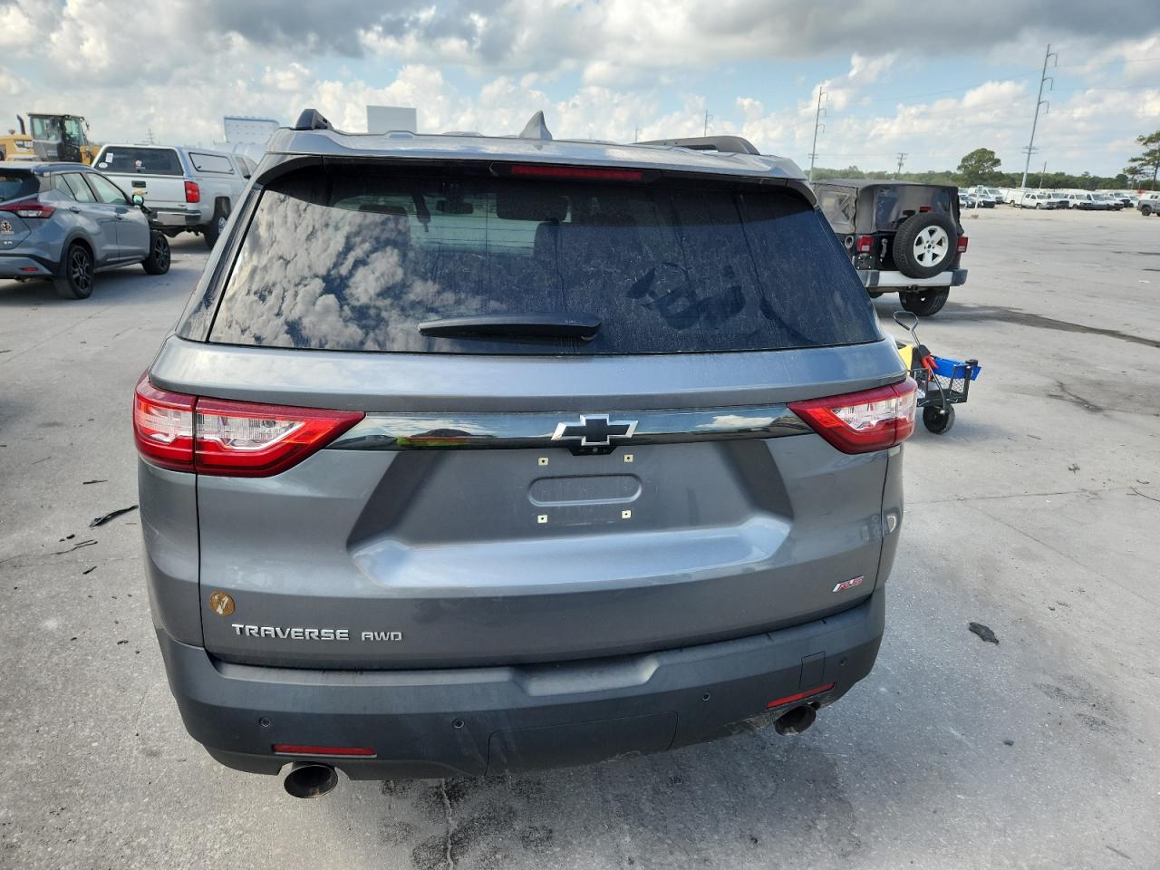 2019 Chevrolet Traverse High Country VIN: 1GNEVJKW5KJ158563 Lot: 82085475