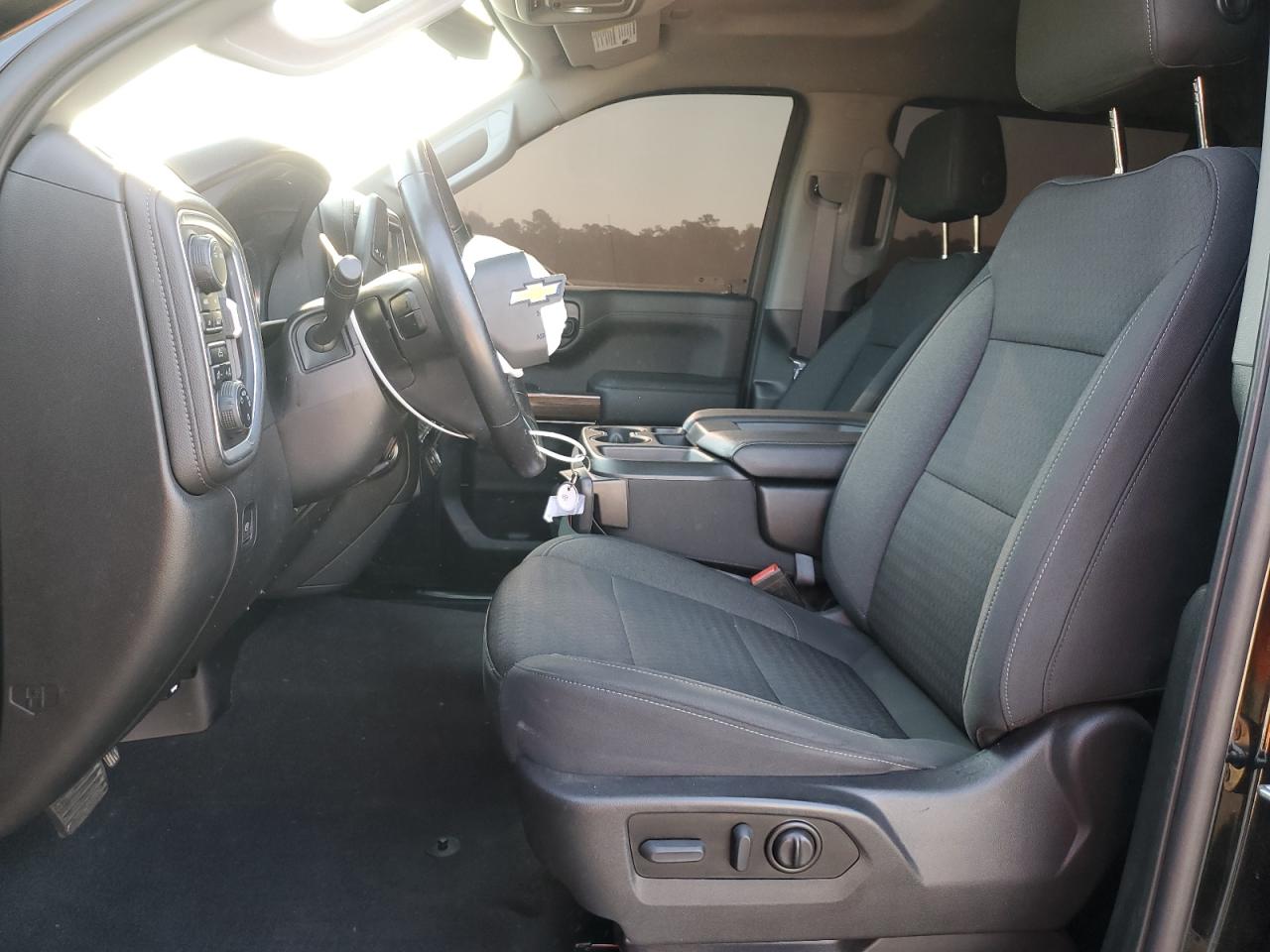 2021 Chevrolet Silverado K1500 Lt VIN: 1GCPYJEKXMZ437626 Lot: 81421875