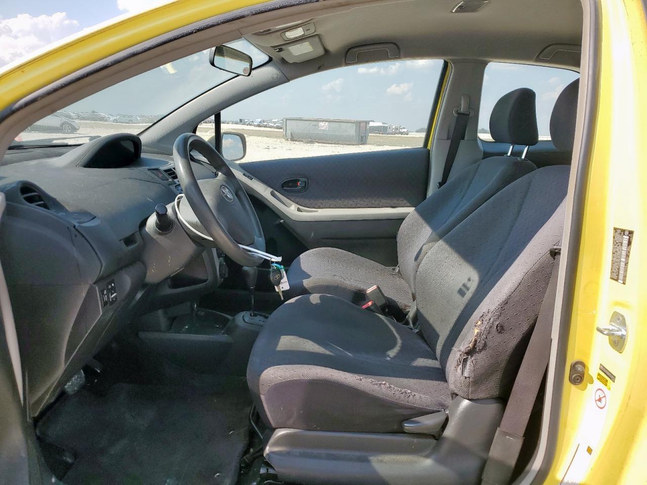 2009 Toyota Yaris VIN: JTDJT903095238554 Lot: 81608615