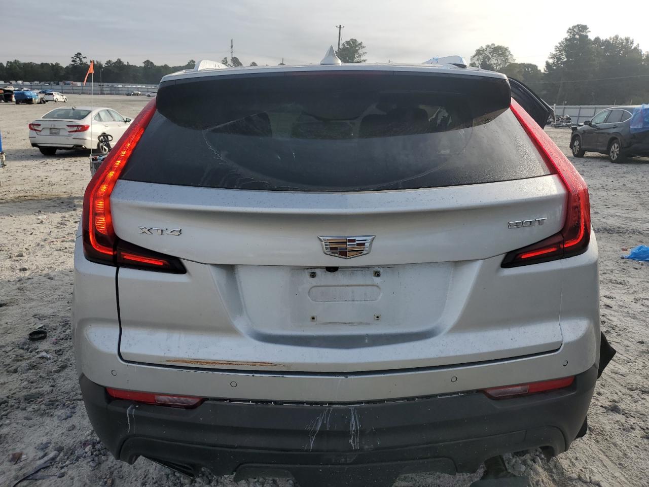 2019 Cadillac Xt4 Luxury VIN: 1GYAZAR41KF229190 Lot: 81440085