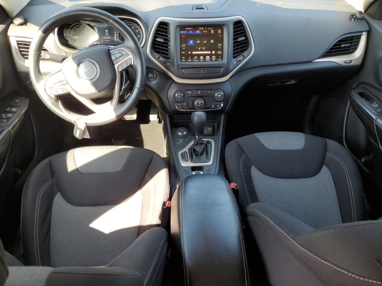 2014 Jeep Cherokee Latitude VIN: 1C4PJMCSXEW120943 Lot: 84464045