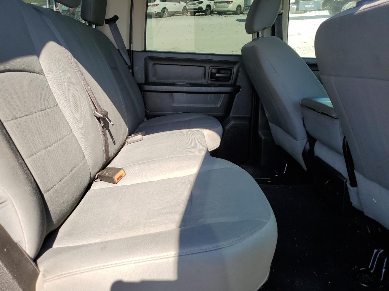 2016 Ram 1500 St VIN: 1C6RR7KT2GS412276 Lot: 81126725