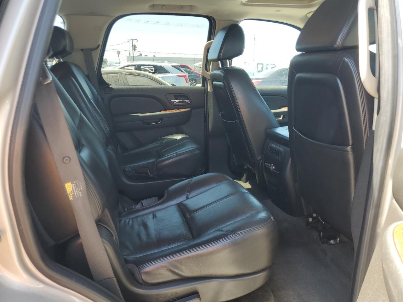 2007 Chevrolet Tahoe C1500 VIN: 1GNFC13J77R162216 Lot: 71327405