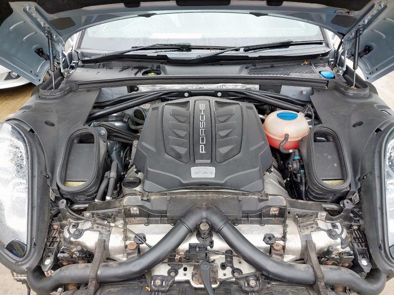 2014 PORSCHE MACAN S S-A 