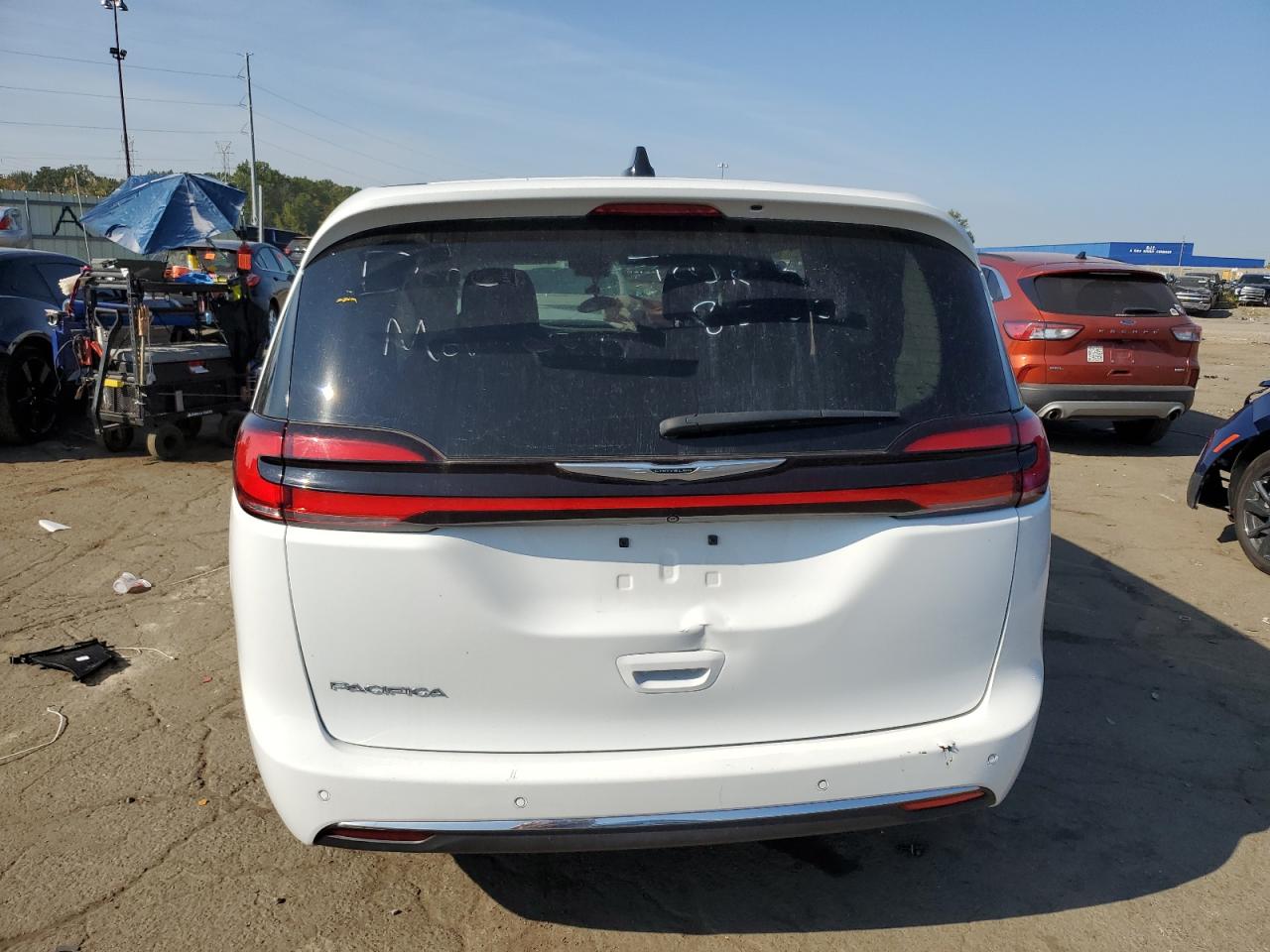 2023 Chrysler Pacifica Touring L VIN: 2C4RC1BG7PR624974 Lot: 81020945