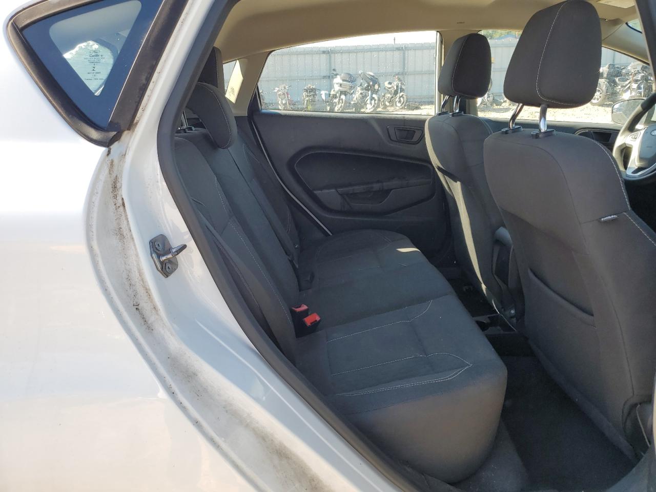 2019 Ford Fiesta Se VIN: 3FADP4EJXKM137099 Lot: 71820235