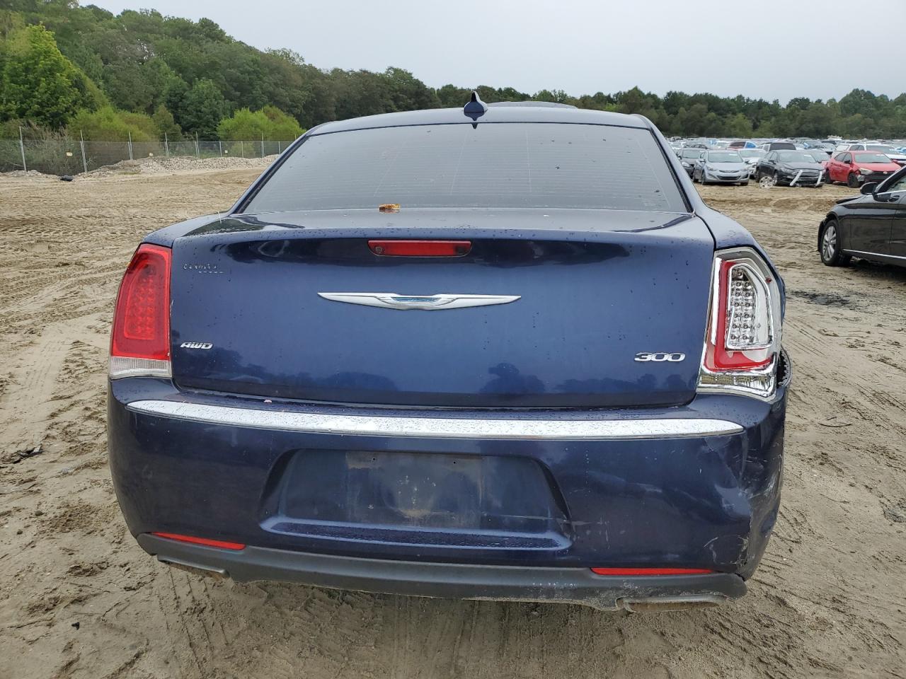 2016 Chrysler 300 Limited VIN: 2C3CCARG2GH314110 Lot: 81085055