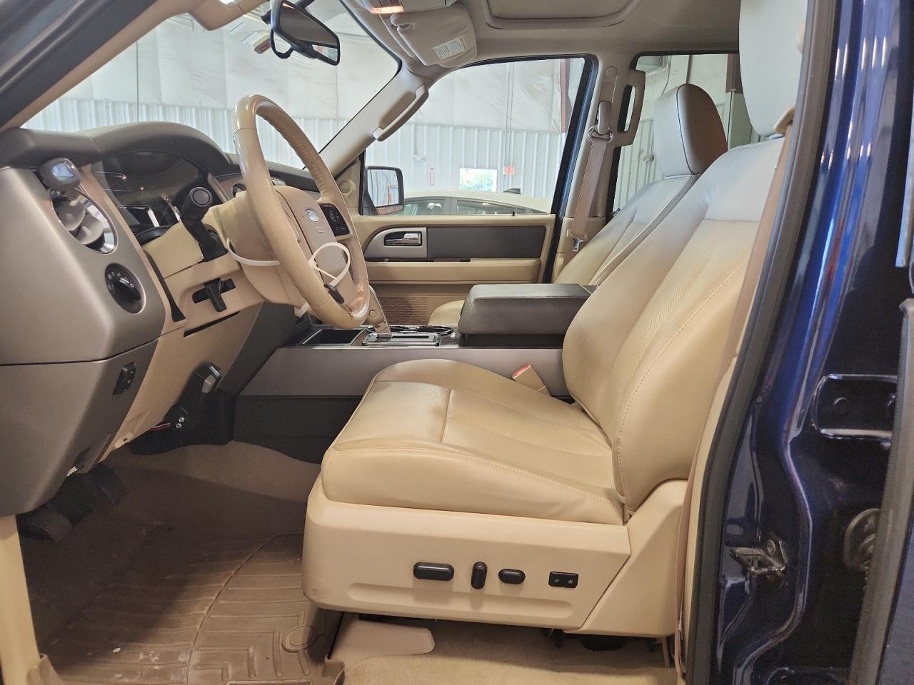 2011 Ford Expedition Xlt VIN: 1FMJU1J52BEF26964 Lot: 80933525