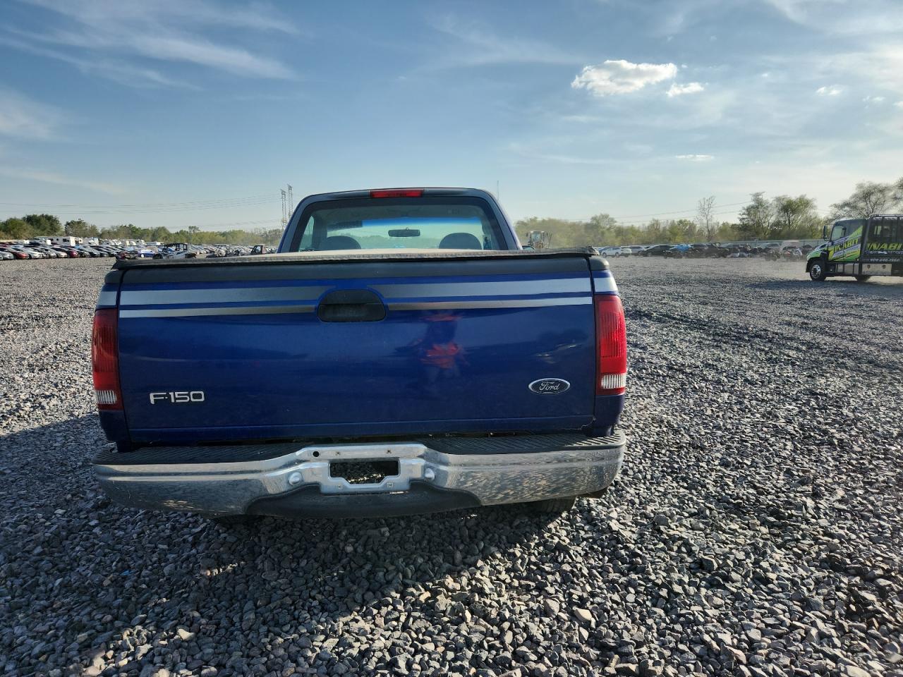 1998 Ford F150 VIN: 1FTZF1728WKB09824 Lot: 84920615