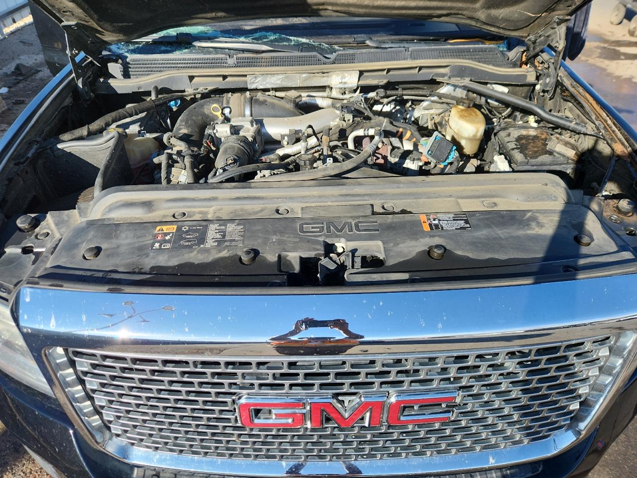 2016 GMC Sierra K2500 Denali VIN: 1GT12UE86GF246031 Lot: 81048665