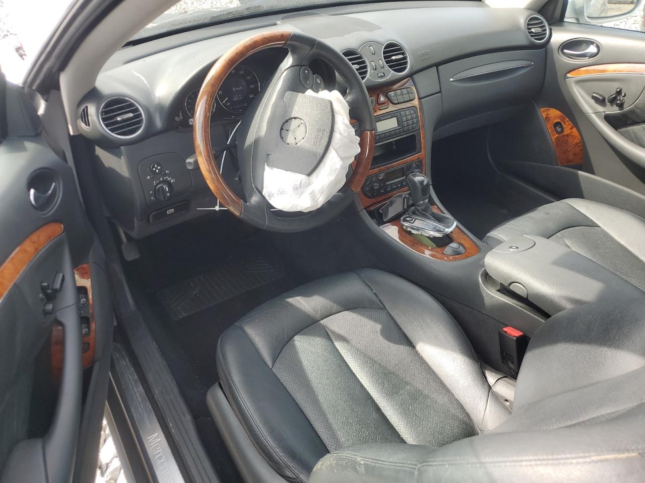 2004 Mercedes-Benz Clk 320 VIN: WDBTK65G94T010061 Lot: 81508745