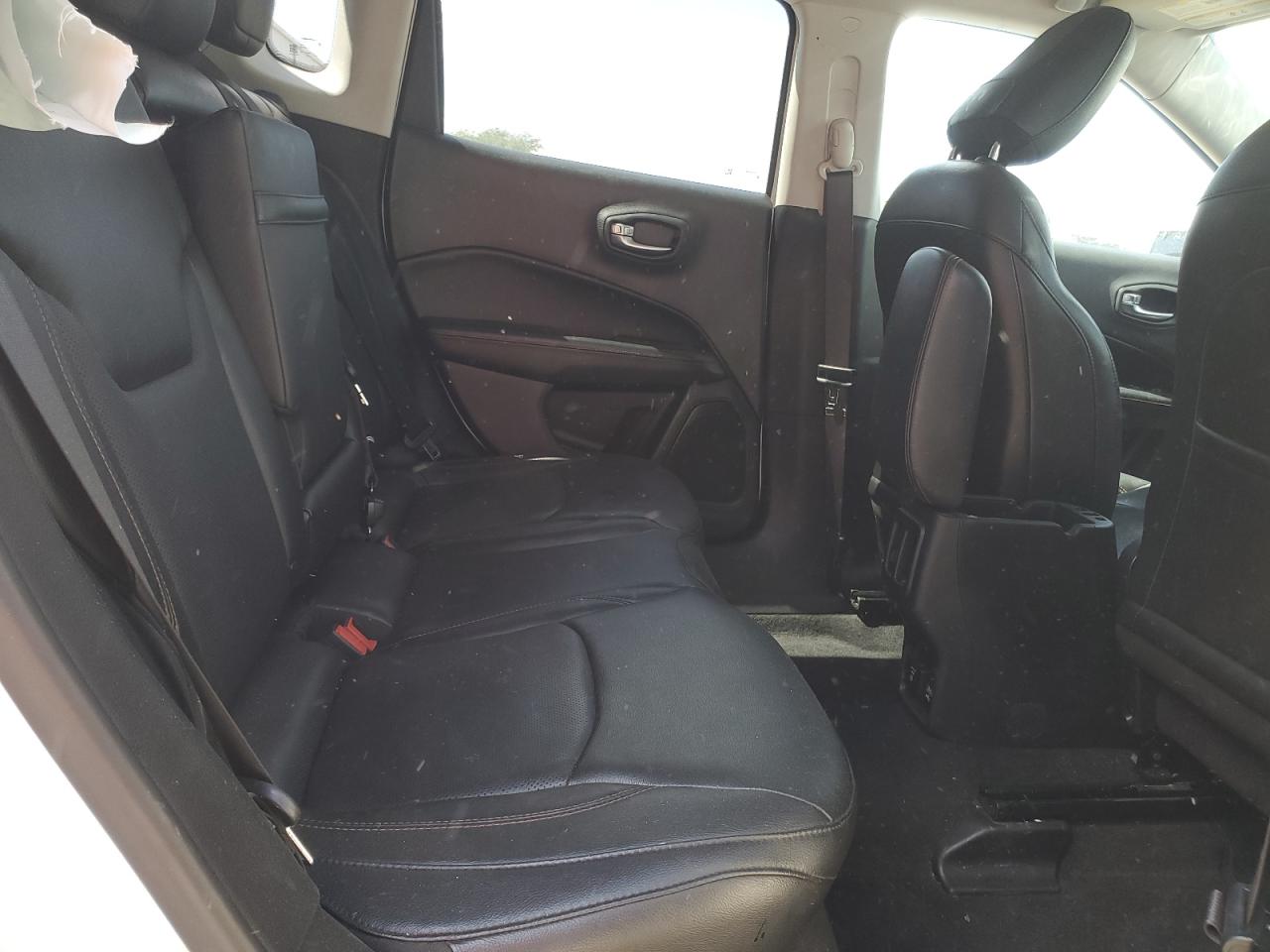 2018 Jeep Compass Limited VIN: 3C4NJCCB9JT406672 Lot: 81618455