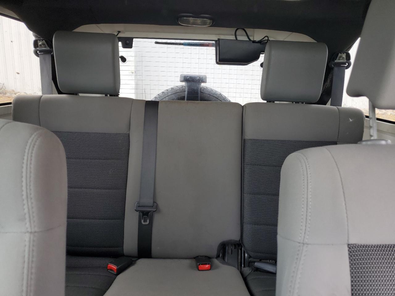 2010 Jeep Wrangler Unlimited Sahara VIN: 1J4BA5H10AL115532 Lot: 81320305