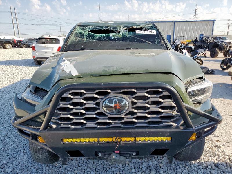  TOYOTA TACOMA 2021 Зеленый