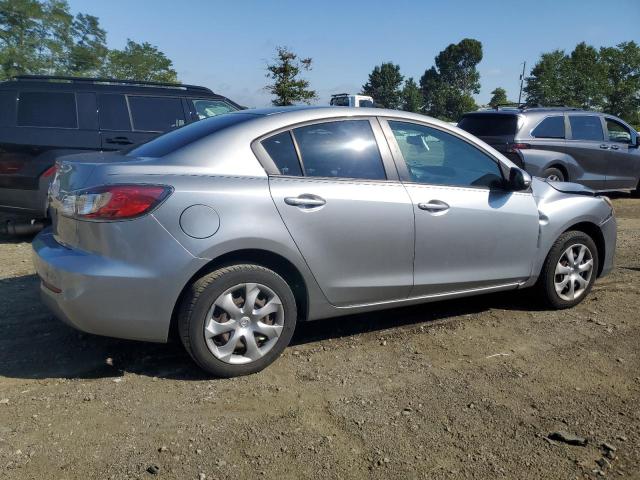  MAZDA 3 2013 Srebrny