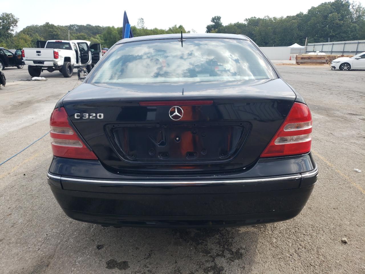 2002 Mercedes-Benz C 320 VIN: WDBRF64J02F263194 Lot: 71306345