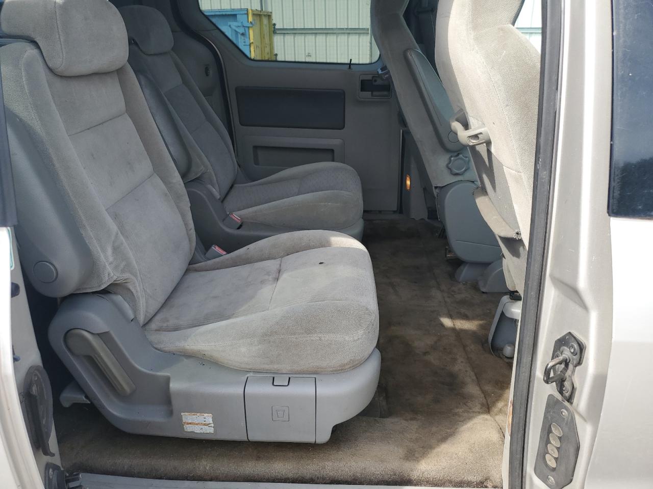 2004 Ford Freestar Ses VIN: 2FMDA57624BA38304 Lot: 84382235