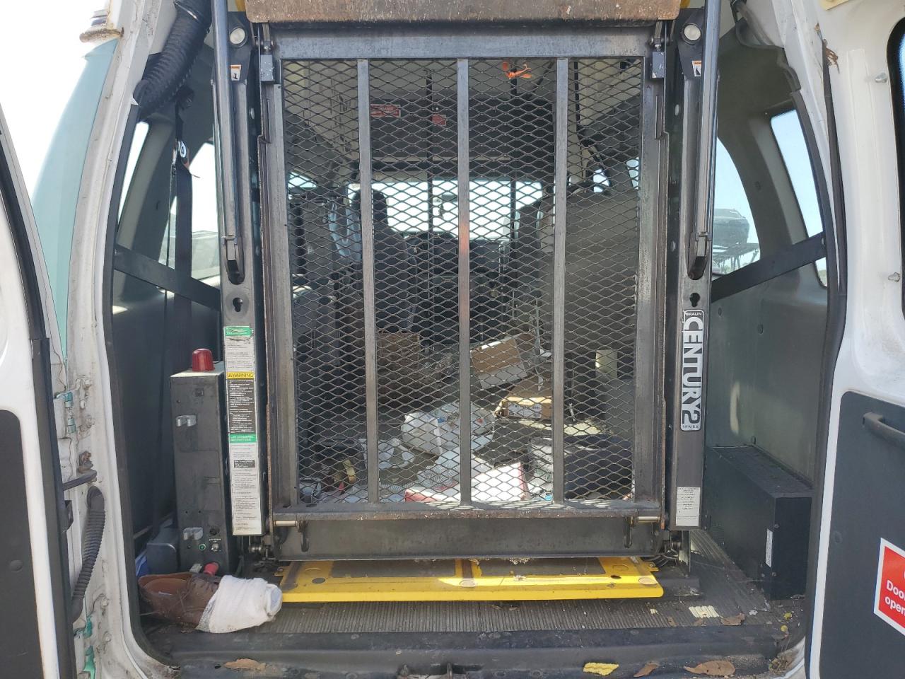 2013 Ford Econoline E350 Super Duty Van VIN: 1FTDS3EL2DDA10690 Lot: 71271795