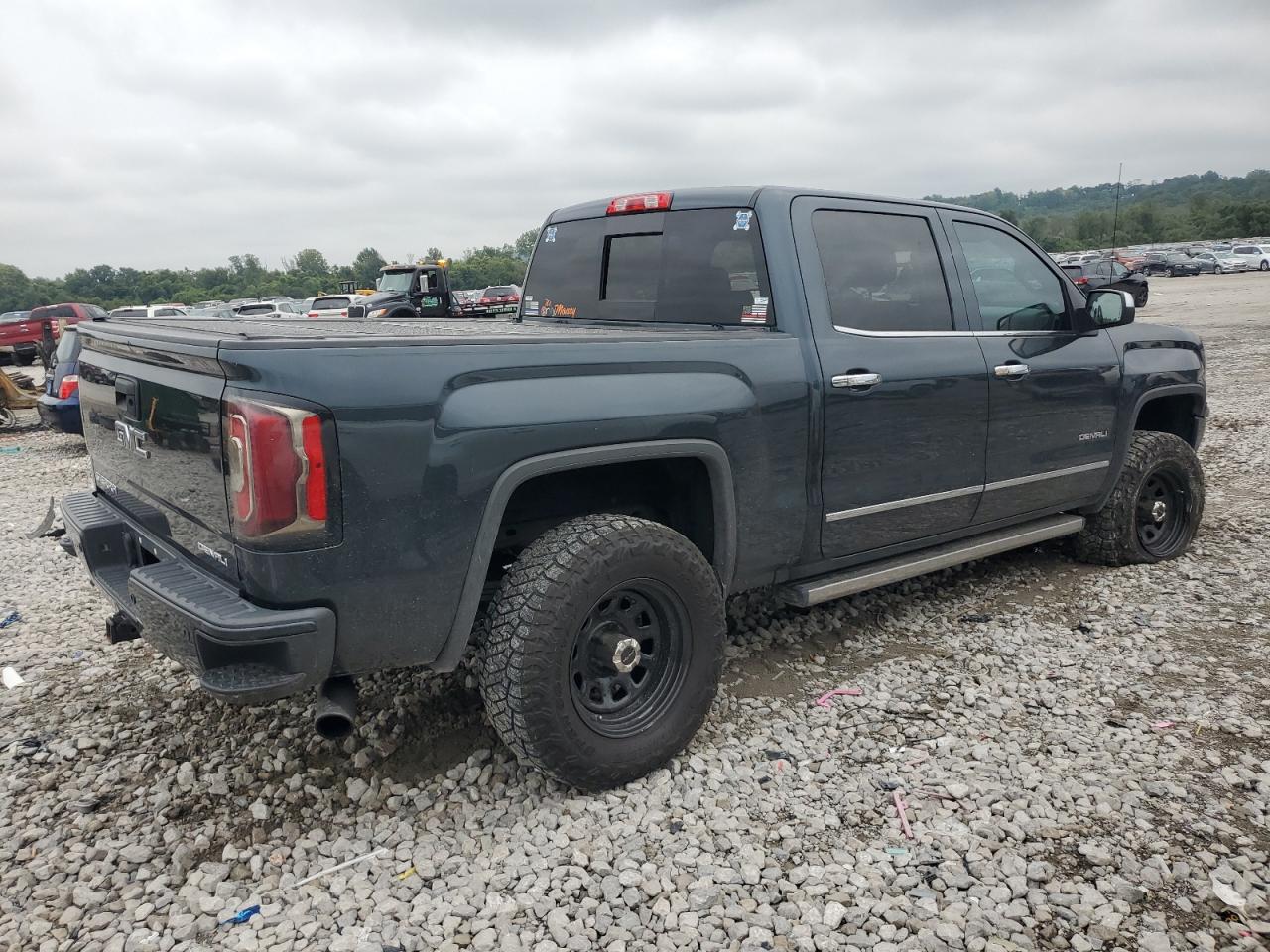 2017 GMC Sierra K1500 Denali VIN: 3GTU2PEJ5HG427784 Lot: 82139485