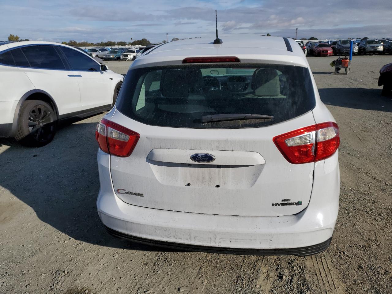 2013 Ford C-Max Se VIN: 1FADP5AU6DL557663 Lot: 84218895