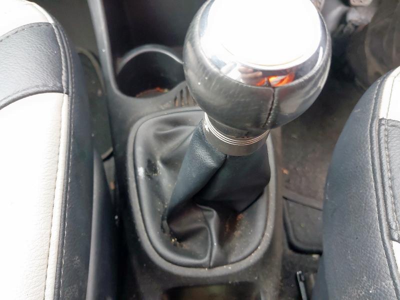 2013 TOYOTA AYGO MODE VVT-I 