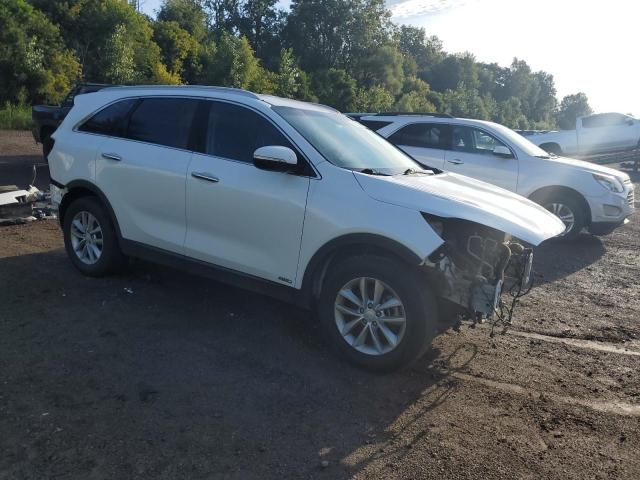  KIA SORENTO 2017 Белы
