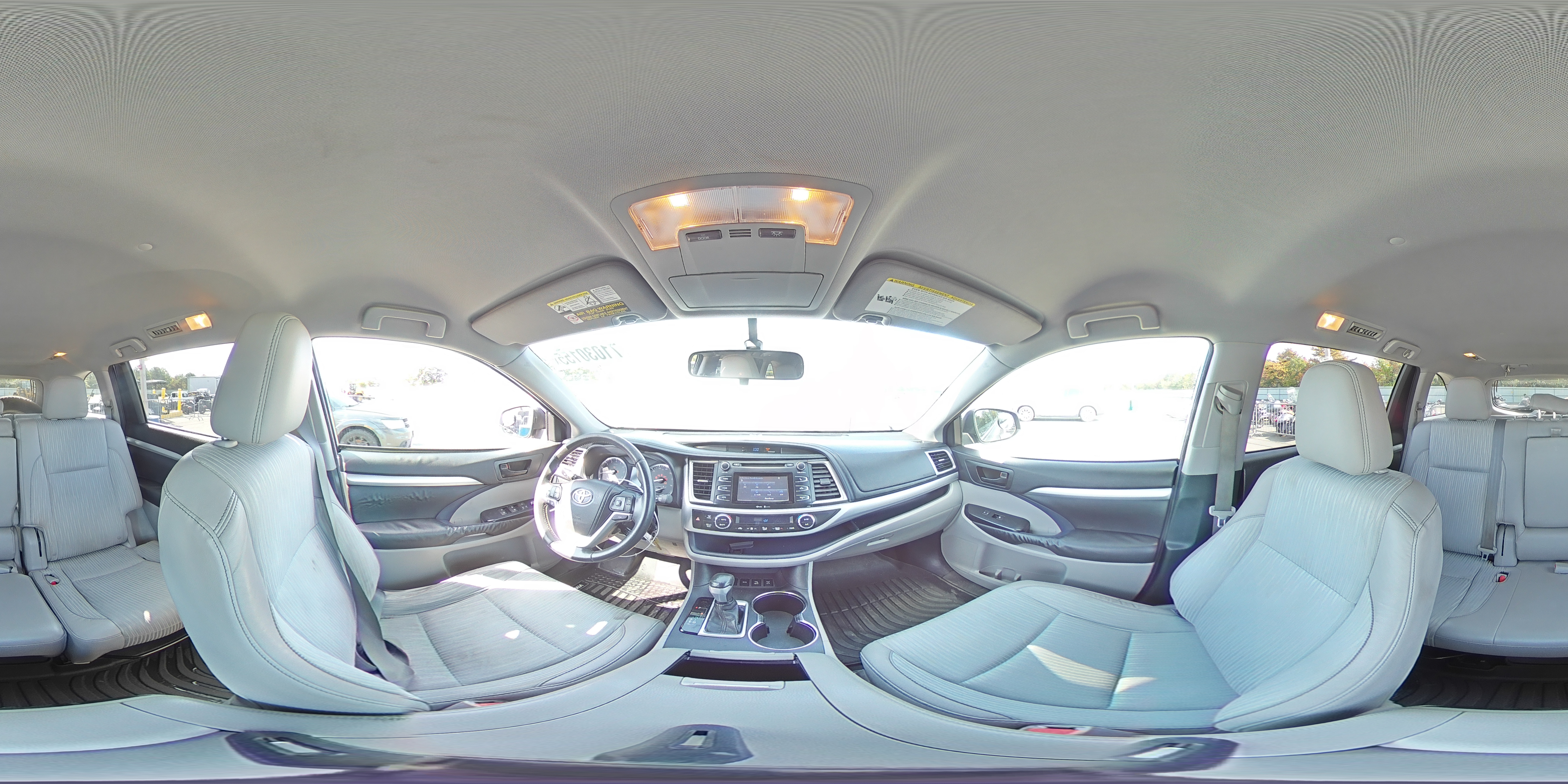 2014 Toyota Highlander Le VIN: 5TDBKRFH3ES044955 Lot: 71030155