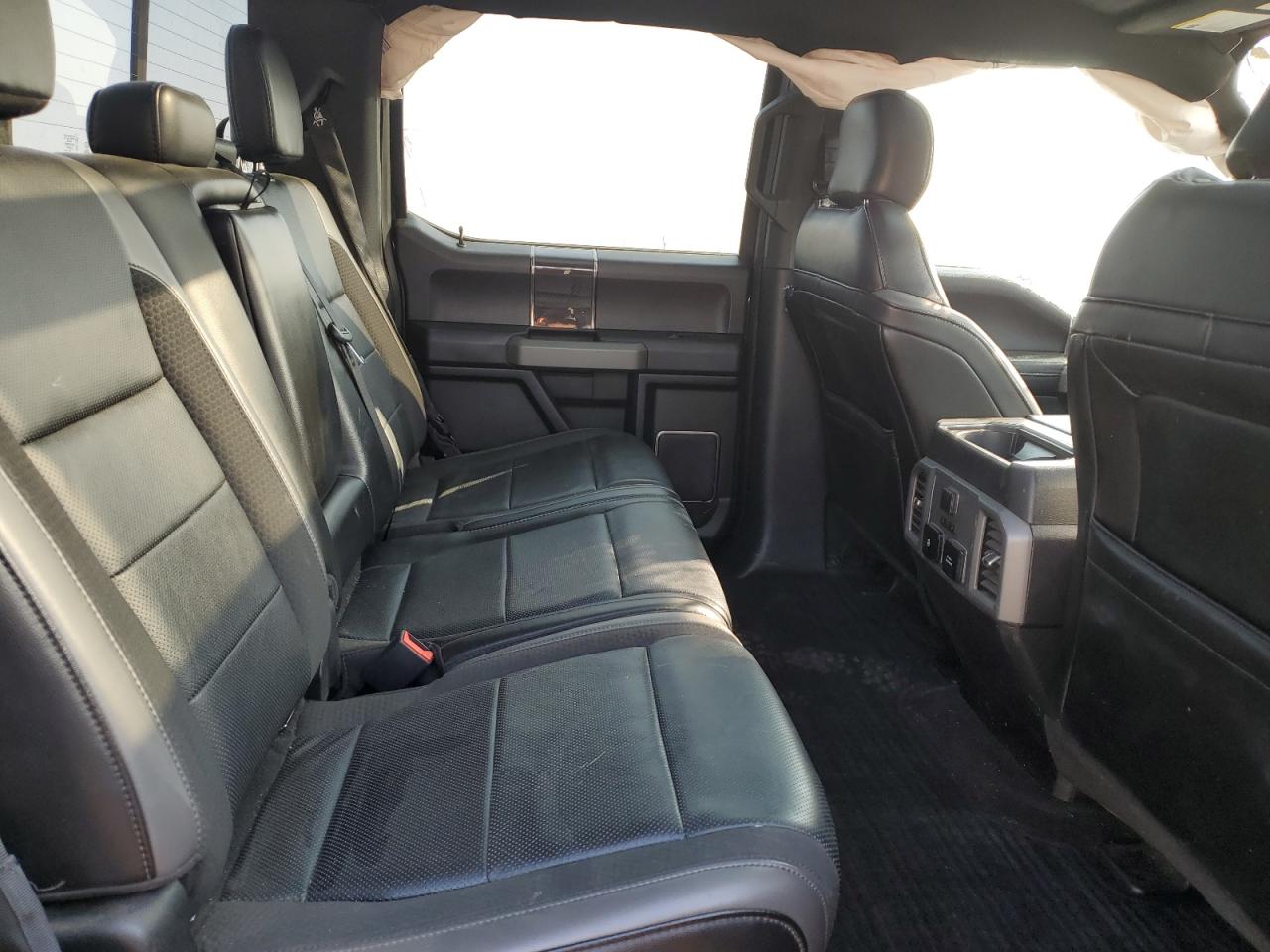 2019 Ford F150 Raptor VIN: 1FTFW1RG3KFD22002 Lot: 71565035