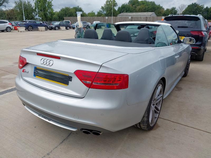 2010 AUDI A5